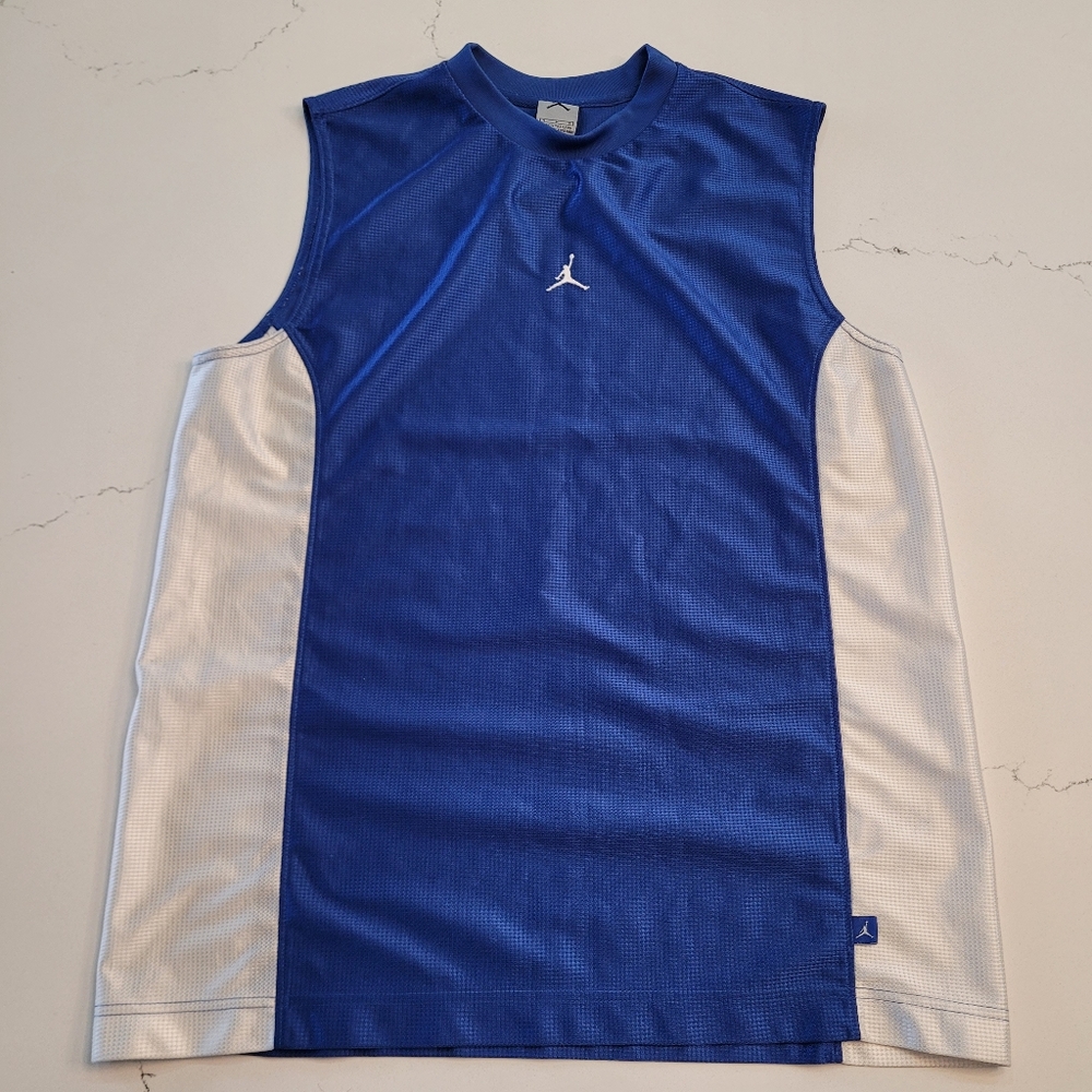 Vintage Jordan sleeveless tank-top - Men's size Medium